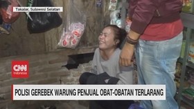 VIDEO: Polisi Gerebek Warung Penjual Obat-Obatan Terlarang