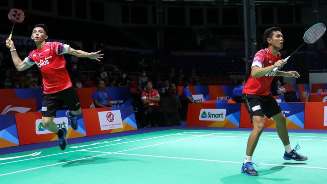 Indonesia meracik strategi di nomor ganda untuk mengalahkan Taiwan di fase grup Thomas Cup. Anthony Ginting juga memegang peran penting.