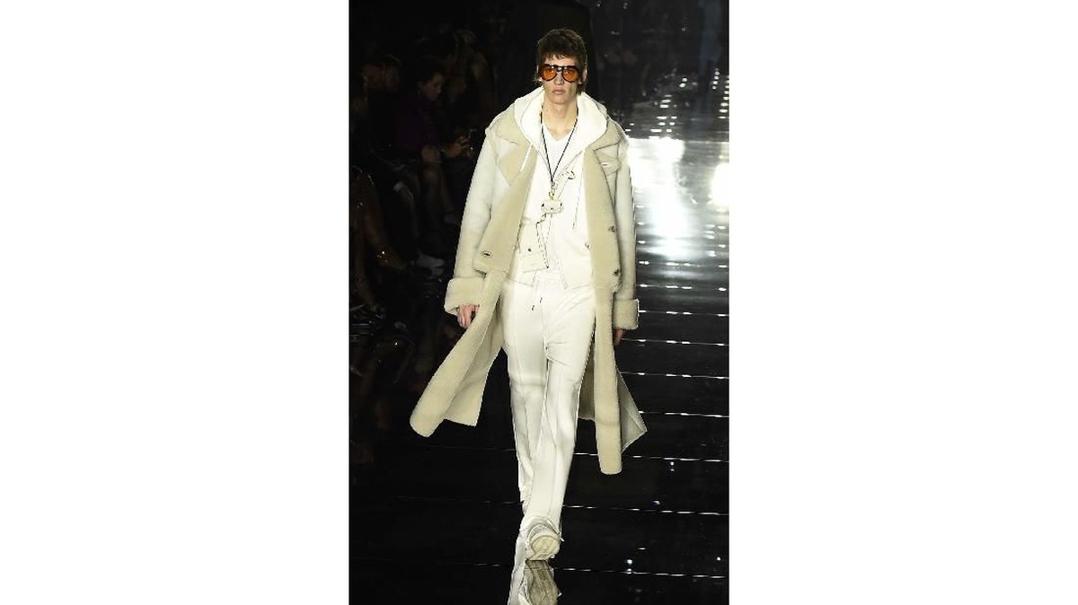 FOTO: Sensasi Kilau Tom Ford di NYFW
