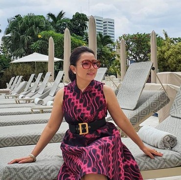 Kumpul Bareng Geng Kepompong, Mayangsari Pamer Ikat Pinggang Mewah