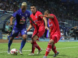 Bek Persib Pantau Kekuatan Lawan di Piala Gubernur Jatim