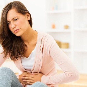 Sering Merasa Sakit ketika Menstruasi? Coba Hindari Makanan & Minuman Ini