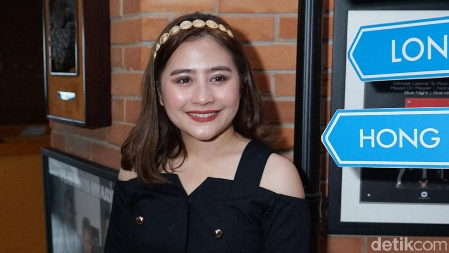 Prilly Latuconsina saat ditemui di kawasan Jakarta Pusat.