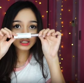 Serum Penumbuh Alis Rekomendasi Nanda Arsyinta dan Para Dermatologist