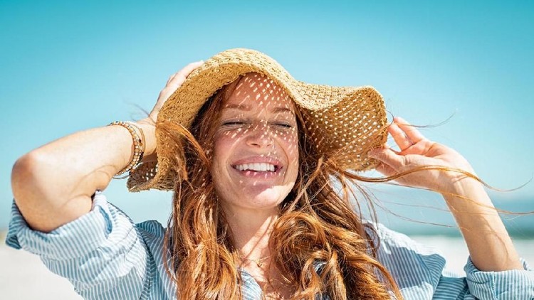 5 Zodiak yang Beruntung Hari Ini, Pisces ada Kejutan Tak Terduga Bunda yang berzodiak Pisces diramal akan mendapatkan kejutan menguntungkan. Selain itu, masih ada empat zodiak lainnya yang tak kalah beruntungnya.