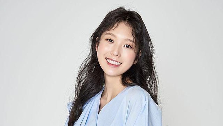 Aktris asal Korea Selatan yaitu Go Soo Jung meninggal dunia.