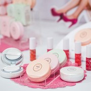 Siapa pengguna produk etude house?