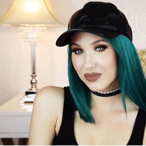 Ride Or Makeup Ala Jaclyn Hill