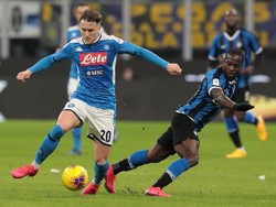 Gol Cantik Fabian Ruiz Menangkan Napoli atas Inter