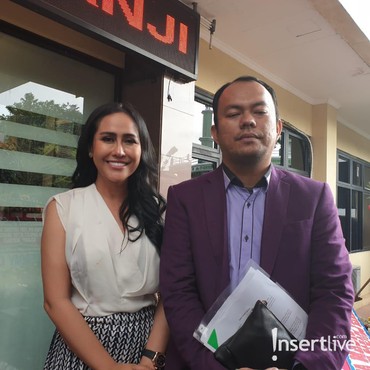 Geram Disebut Pelakor, Ratu Meta Laporkan Sebuah Akun Instagram