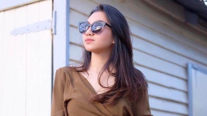 Intip Fashion Style Shakilla Astari, Kakak Shafa Harris yang Gayanya Enggak Kalah Fashionable