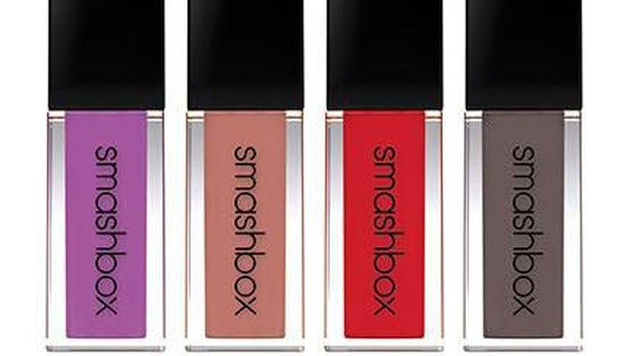 Intip Koleksi Always On Matte Liquid Lipstick dari Smashbox (Review)