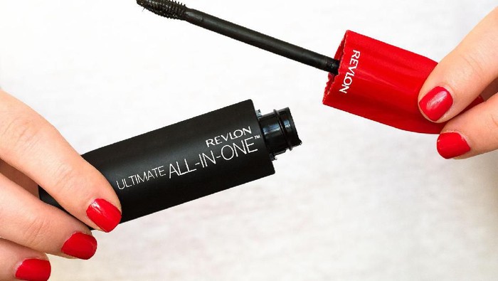 Maskara dengan Brush Revolusioner dan Unik dari Revlon Masuk Indonesia!