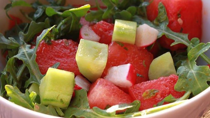 Coba Yuk! 4 Resep Salad Anti-Aging untuk Memanjakan Kulit Cantikmu Coba Yuk! 4 Resep Salad Anti-Aging untuk Memanjakan Kulit Cantikmu