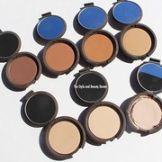 Makeup Terlihat Glowy Natural dengan 5 in 1 Becca Multi-Tasking Perfecting Powder