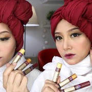 Ada yang sudah mencoba Sariayu Eyeshadow Liquid??? Bagus dan pigmented kah sis?
