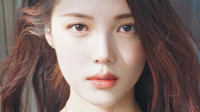 Makeup Musim Panas ala PONY