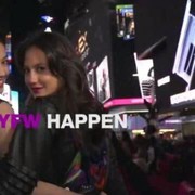Inspirasi Gaya Pevita Pearce dan Velove Vexia di New York Fashion Week