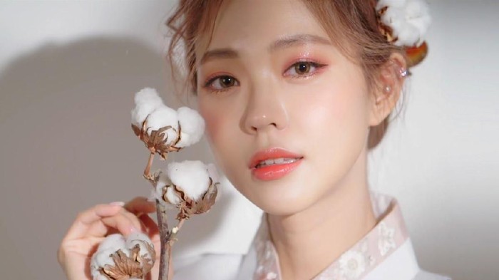 Siap-Siap Ladies! Ini Prediksi Makeup Ala Korea Akan Jadi Tren Di Tahun 2018 Nanti!