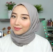 Cobain Tutorial Make Up dengan Satu Set Wardah, Khusus untuk Kamu Pemilik Kulit Berminyak
