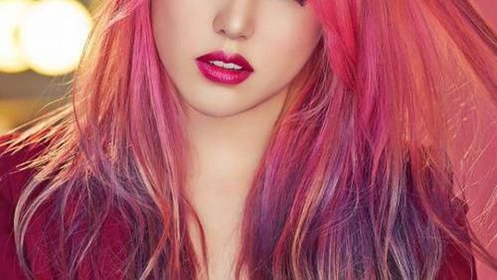 Wajib Tahu Nih, Trend Makeup di Tahun 2018 yang Makin Playful dan Berani