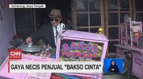 VIDEO: Gaya Necis Penjual Bakso Cinta