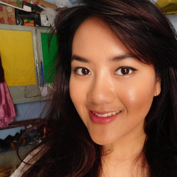 img-title Hasil yang Flawless, Ini 3 Step Penting Saat Mengaplikasikan Make Up di Wajah Berjerawat