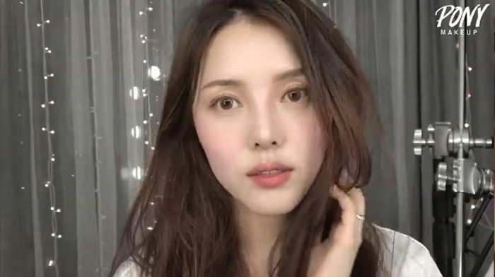 Tutorial Natural Makeup Tahan Lama ala Pony