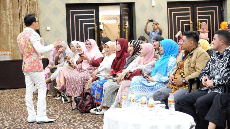 Para ibu harus memiliki cara untuk bisa tetap menjaga kesehatan mental di tengah tantangan di era serba digital ini. Simak caranya di sini ya, Bun.