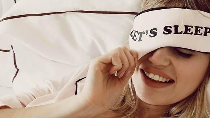 Ladies, Ini Dia Rekomendasi Skincare Drugstore yang Wajib Kamu Pakai Sebelum Tidur!