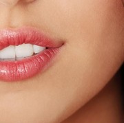 Ladies Help Me! Apa Ya Obat yang Ampuh Buat Menyembuhkan Sariawan Secara Cepat???