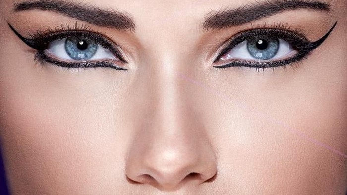 Eyeliner Pen Ultra Tipis untuk Makeup Mata Tajam dan Rapi