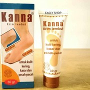 Ada yang pakai krim Kanna gak dear? Beneran bisa menghaluskan tumit yang pecah-pecah gak ya?