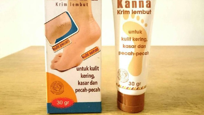 Ada yang pakai krim Kanna gak dear? Beneran bisa menghaluskan tumit yang pecah-pecah gak ya? Ada yang pakai krim Kanna gak dear? Beneran bisa menghaluskan tumit yang pecah-pecah gak ya?