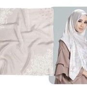 Sudah Ada yang Pakai Hijab Milik Laudya Cynthia Bella?