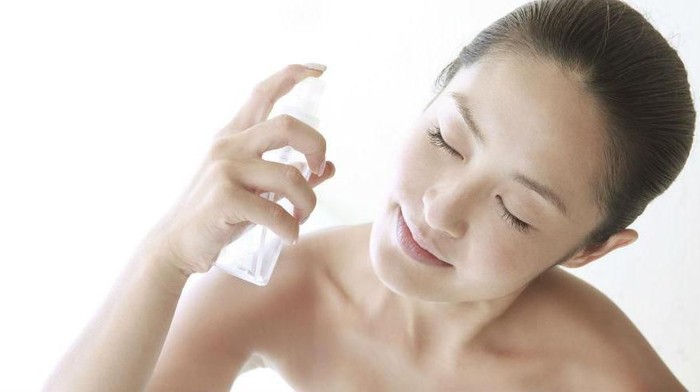 Segarkan Wajah Secara Instan, Ini 5 Face Mist Lokal yang Harus Kamu Punya