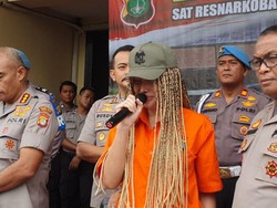 Sambil Nangis, Lucinta Luna: Kesalahan Saya Fatal, Saya Minta Maaf