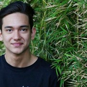 Siapa artis muda Indonesia cowok yang kamu suka?