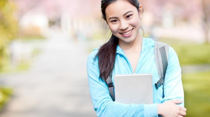 Rekomendasi Beauty Kit Halal di Bawah 200 Ribu