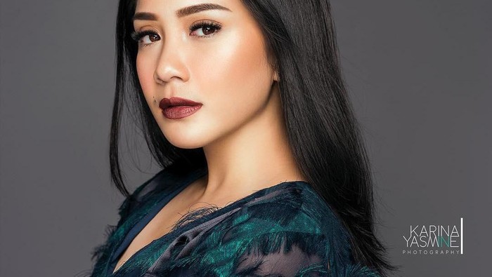 Tahukah Kamu Ternyata Kebiasaan Ini Bisa Bikin Wajah Glowing Lho! Tahukah Kamu Ternyata Kebiasaan Ini Bisa Bikin Wajah Glowing Lho!