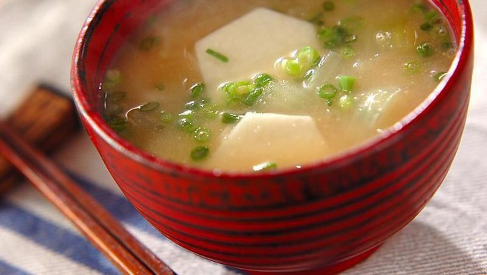Rahasia di Balik Kelezatan Miso Soup yang Bermanfaat Bagi Para Wanita