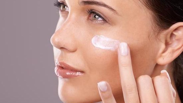 3 Alasan Utama Mengapa Sunblock Bisa Menjadi Solusi Mengatasi Bekas Jerawat