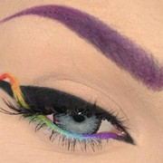Tren Makeup: Helix Eyeliner
