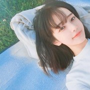 Selalu Keliatan Imut, Ada yang Punya Rekomendasi Softlens ala Ulzzang Korea?