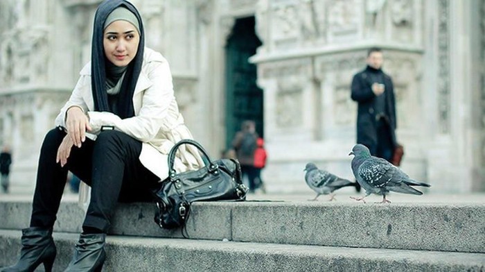 Hijabers, Ini Saatnya Kamu Tampil Semakin Stylish dan Edgy dengan Boots. Begini Cara Mix and Match-nya!