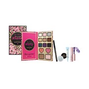 Nikkietutorials >< Too Faced = The Power of Makeup Palette