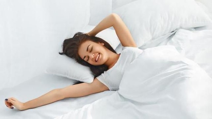 Hmm.. Kira-Kira Hal Apa Saja Yang Tidak Boleh Dilakukan Wanita Ketika Bangun Tidur? Yuk Simak! Hmm.. Kira-Kira Hal Apa Saja Yang Tidak Boleh Dilakukan Wanita Ketika Bangun Tidur? Yuk Simak!