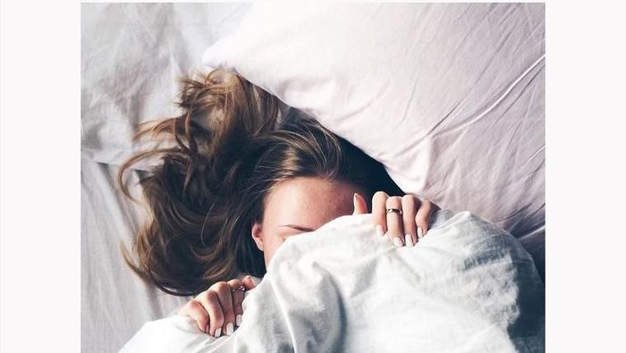 Lakukan Hal Berikut Saat Tak Bisa Tidur karena Rasa Lapar yang Melanda