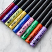 Eyeliner Warna dengan Pigmentasi Terbaik! NYX Vivid Brights Liner [Review]
