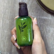Innisfree Green Tea Seed Serum Recommended Gak Sih untuk Kulit Kombinasi?